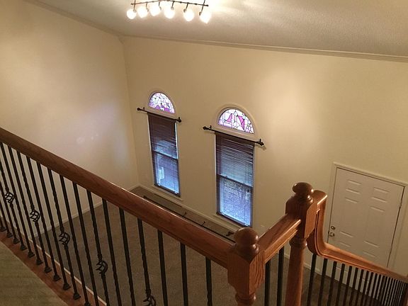 2nd image of 6842 Steeplechase Dr NW