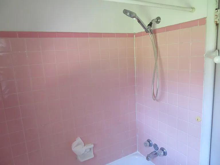 1900 Stevens Dr NE — Photo 20
