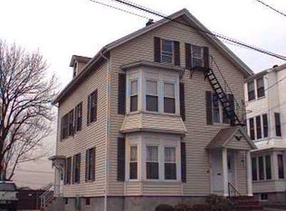 118 Fountain St, Pawtucket, RI 02860