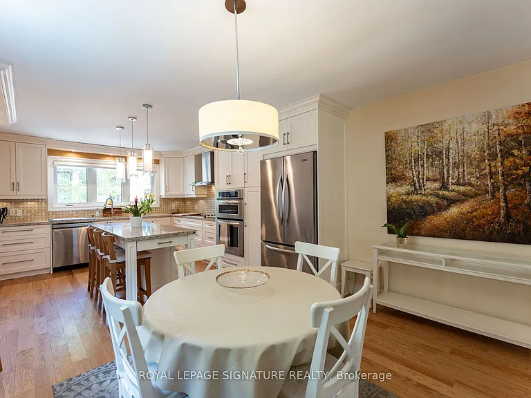 641 Balliol St — Photo 4