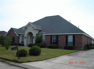 221 Masters Point Ct, Slidell, LA 70458