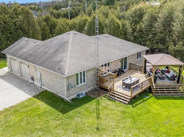 113 Scotts Hill Rd, West Grey, ON N4N 3B8