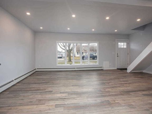 3rd image of 3139 Brixton Ln #3139