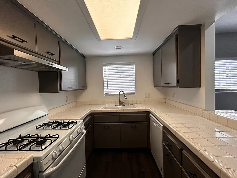 Spacious kitchen