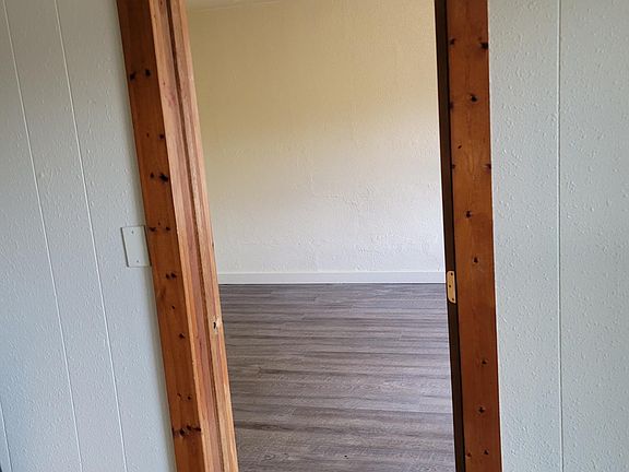 2nd image of 712 Park Ave APT 3