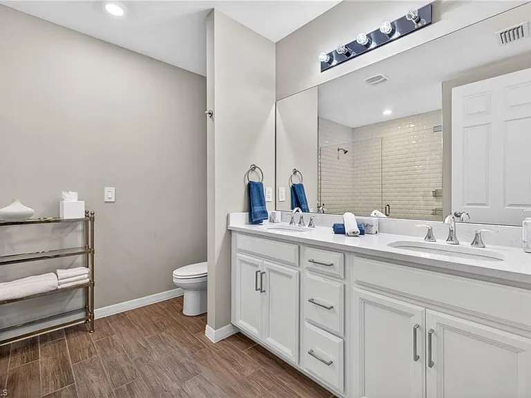 14567 Edgewater Cir — Photo 19