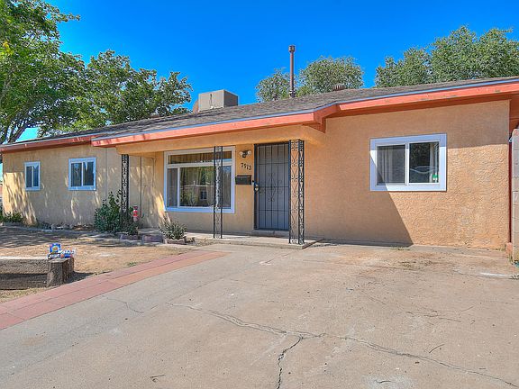 5th image of 7913 Bellamah Ave NE