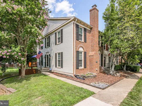 6556 Bermuda Green Ct, Alexandria, VA 22312