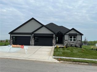 801 Major Rd, Blue Springs, MO 64014