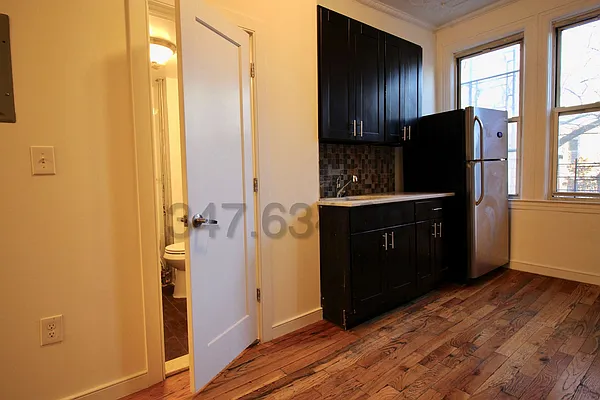 Rented by Superior Homes | media 6