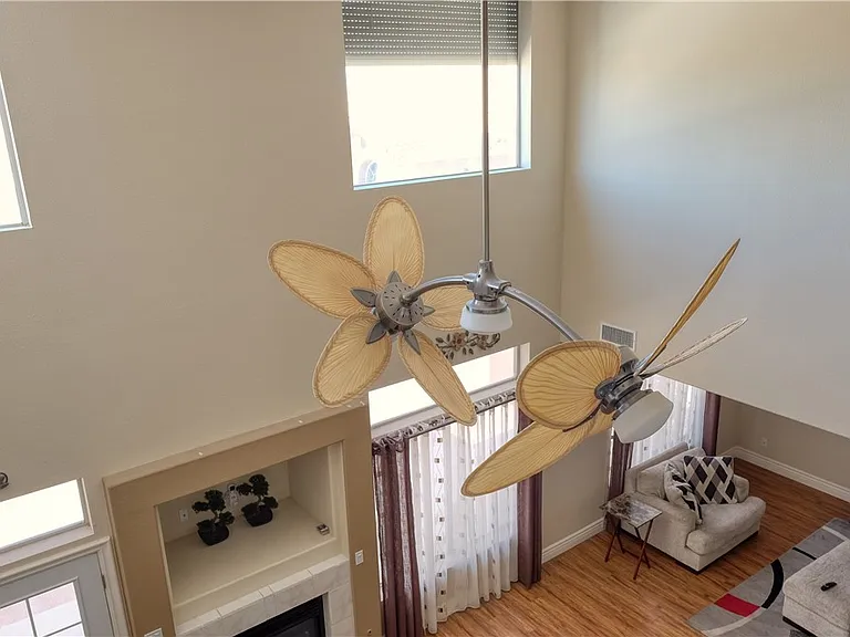 3704 N Campbell Rd — Photo 24