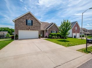 2195 Powell Rd, Clarksville, TN 37043