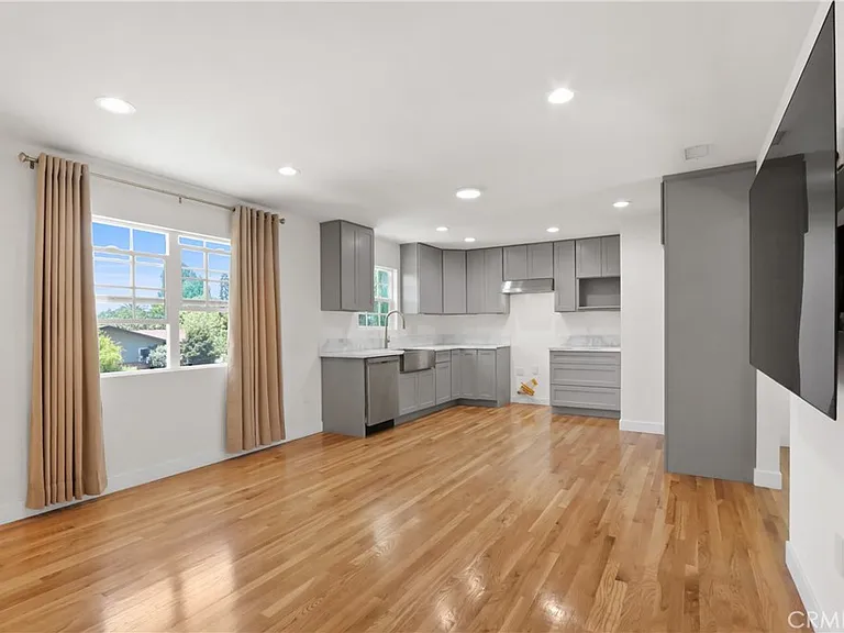 8111 Allengrove St #A — Photo 12