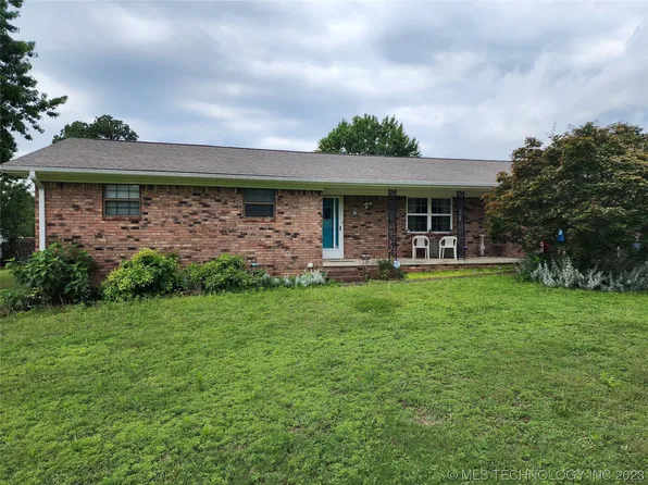 205 Burkle Ave, Poteau, OK 74953