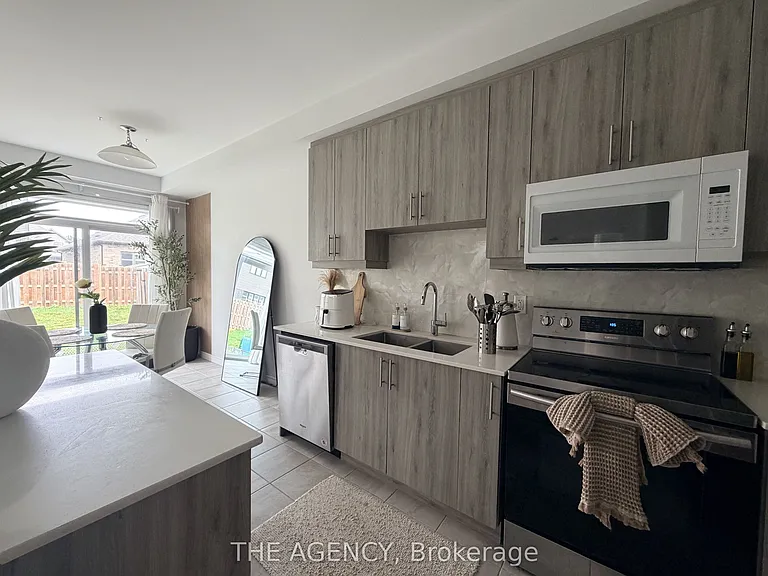 28 Baker Ln — Photo 16