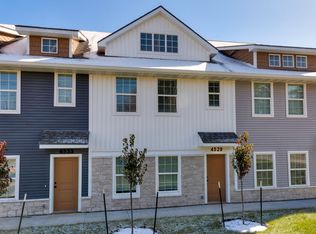 4525 100th St, Urbandale, IA 50322
