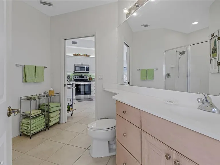 410 Bayfront Pl #2509 — Photo 12