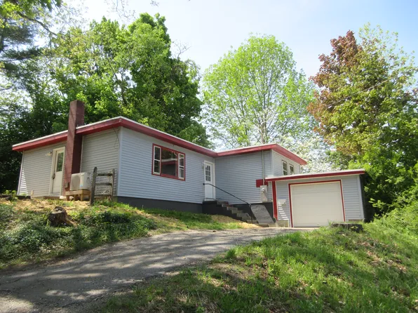 43 Winter St, Brattleboro, VT 05301