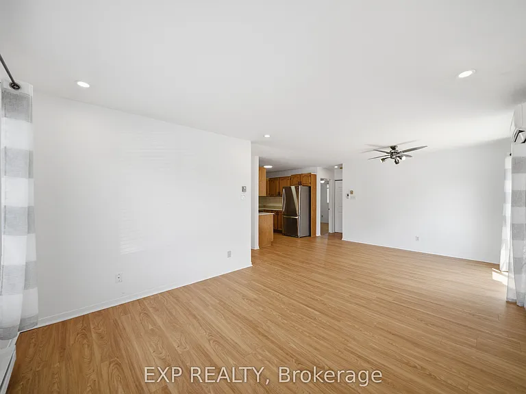901 Morris St — Photo 13