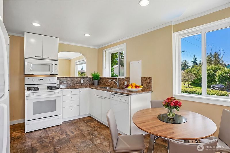 4th image of 4521 N 18th Street