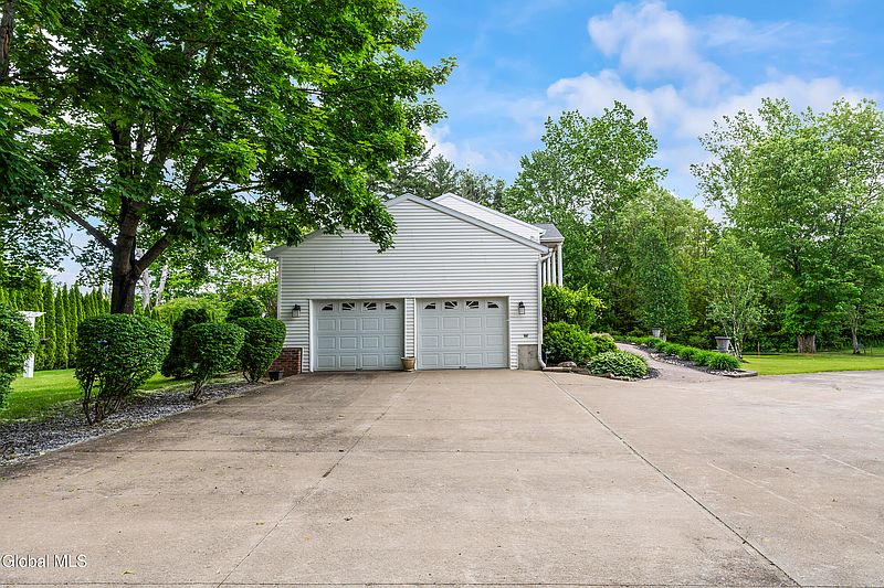5th image of 987-983 Grooms Road