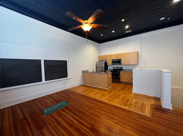 The Lofts at Worsham School, 8832 Abilene Rd #4, Farmville, VA 23901