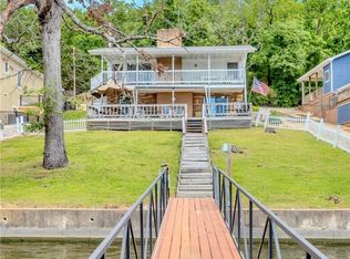1746 Big Island Dr, Roach, MO 65787