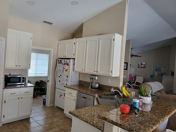 No kitchen appliances provided and picture is only an example for prospective tenants.
