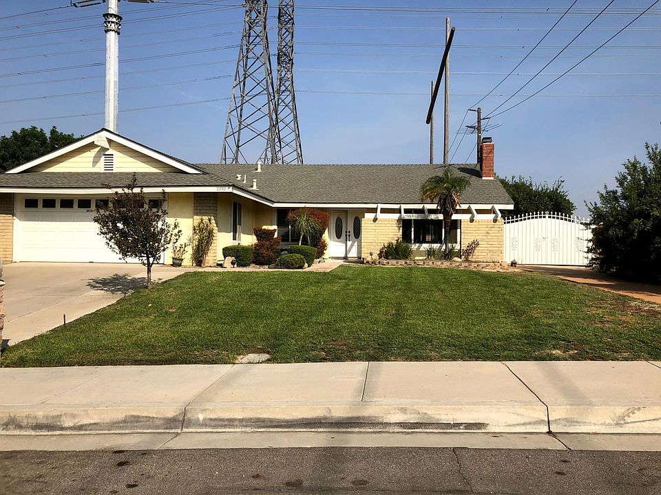 1st image of 11595 Nelson St