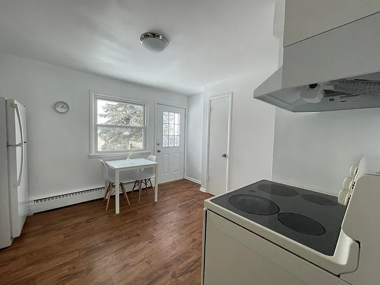 4814 Camden Rd #3 — Photo 5