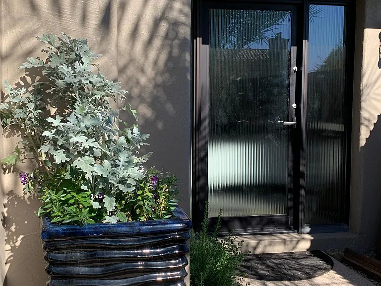 N Arizona Biltmore Cir — Photo 10