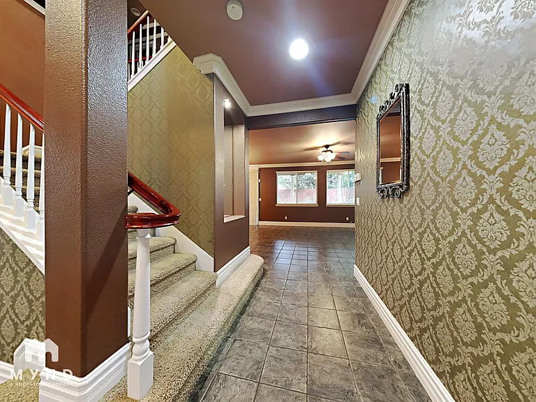 9351 Palmerson Dr — Photo 4