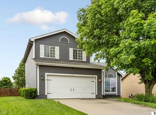 15051 Fowler Ave, Omaha, NE 68116