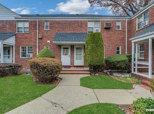 1267 Anderson Ave #16, Fort Lee, NJ 07024