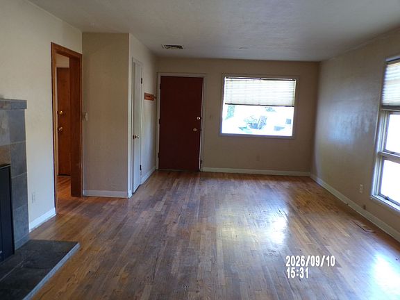 2nd image of 1210 NW Spring St