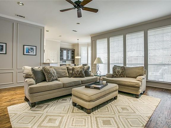 2nd image of 1701 Glen Springs Dr