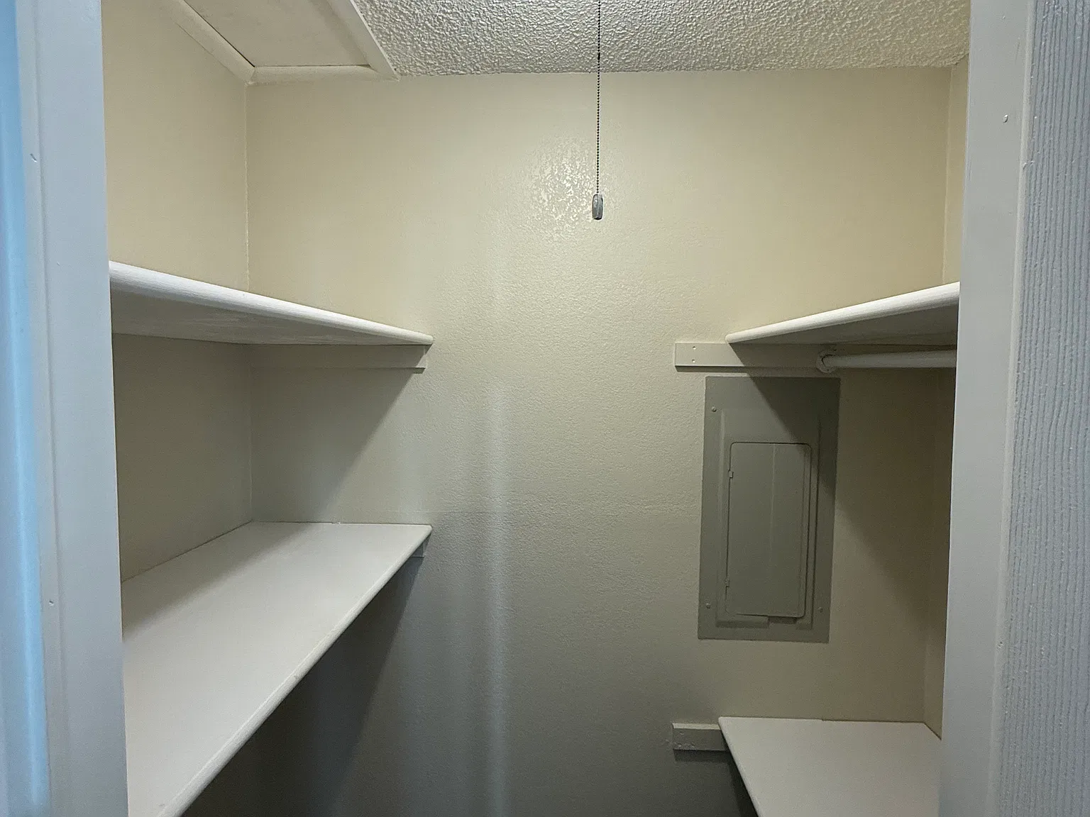 2 bed, 1076 sqft, $1,120 — Photo 4