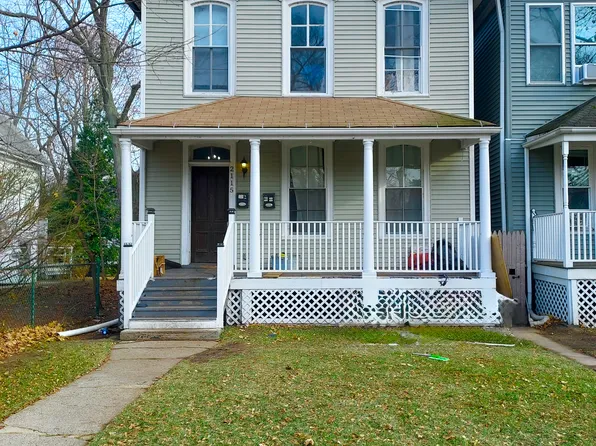 2115 Maple Ave #2, Evanston, IL 60201