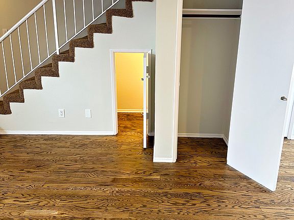 4th image of 4416 Fulton Ave #2-2.5