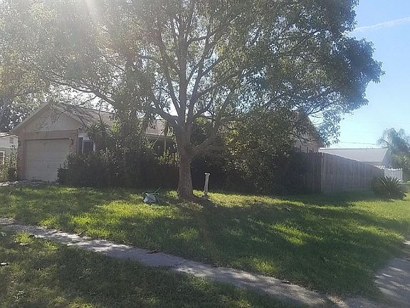 2nd image of 16207 Surrey Dr