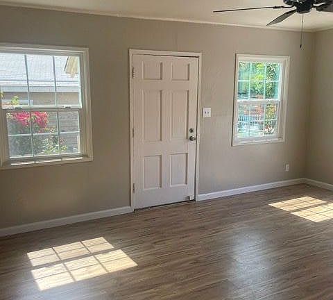 4th image of 7391 Waite Dr