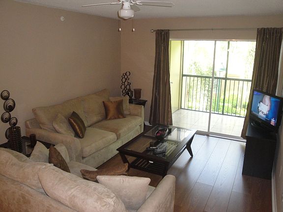 4th image of 8920 Colonnades Ct E APT 524