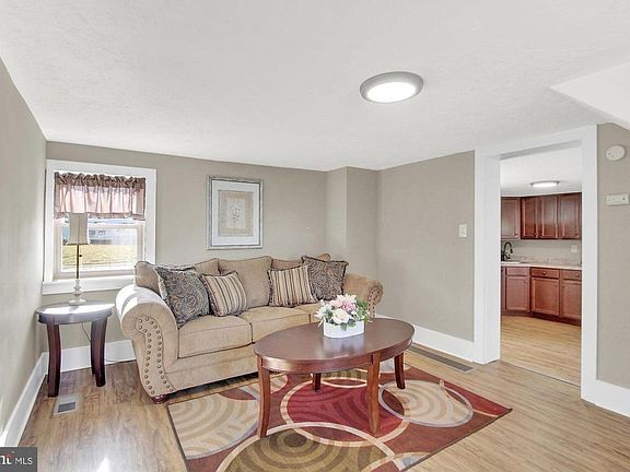 4th image of 1000 Pleasant Grove Rd