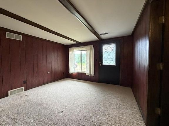 3rd image of 402 GRANITE RIDGE ROAD WEST