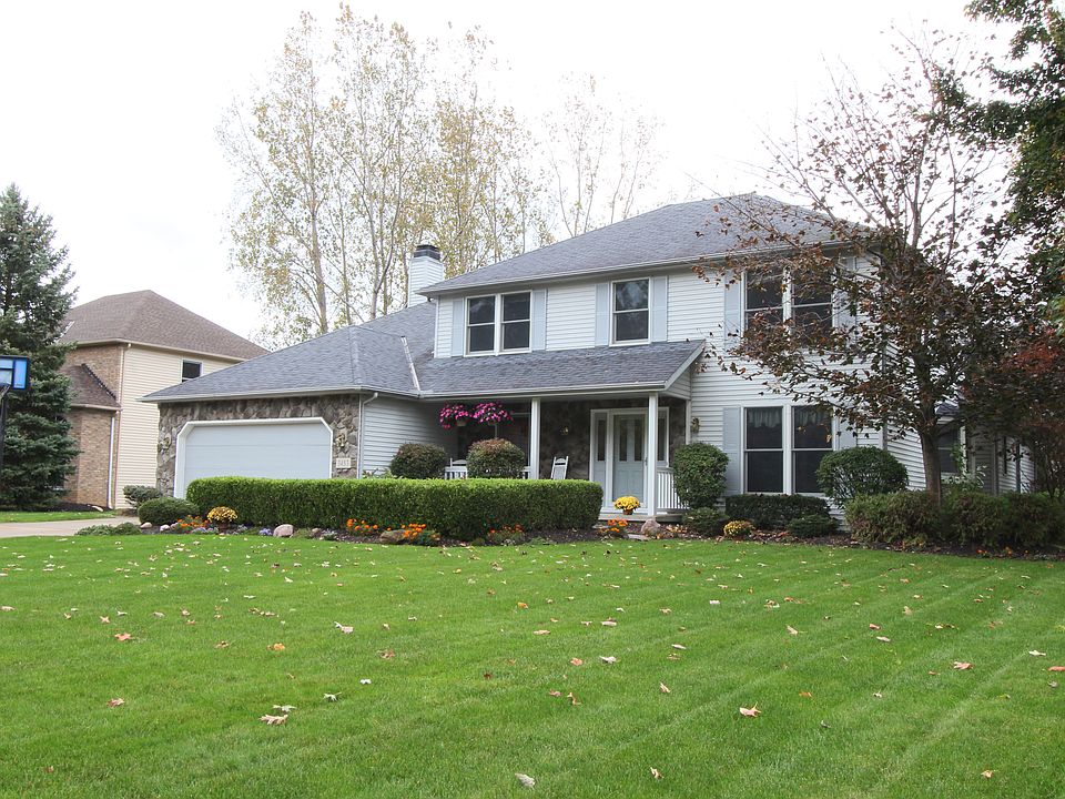 1st image of 3453 Barrington Dr