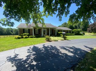787 Sulphur Creek Rd, Burkesville, KY 42717