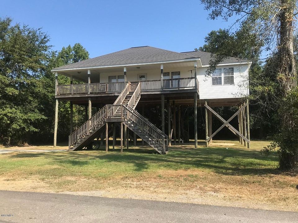 2nd image of 109 Austin Ln