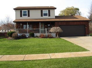 2168 Hobblebush Ln, Lake View, NY 14085