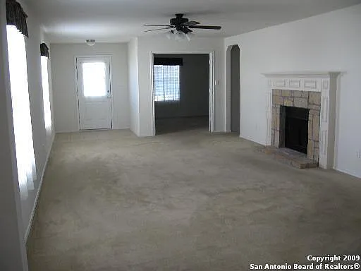 204 N Willow Way — Photo 9