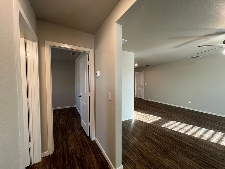 3507 Tiffin Ave — Photo 10